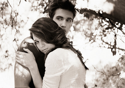 Хайртай хүнээ ордоор нь шинжээд аваарай